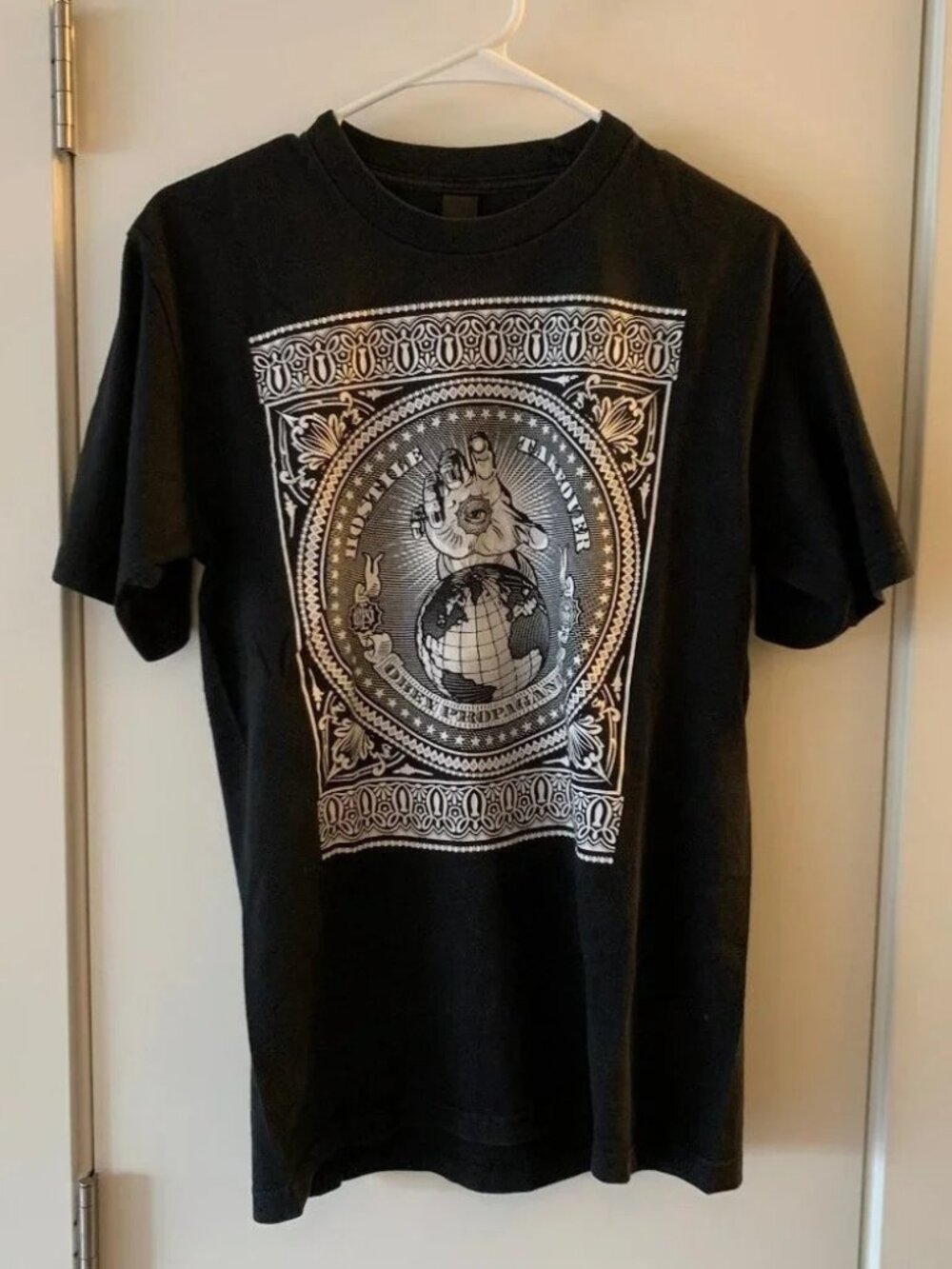 OBEY 'HOSTILE TAKEOVER' TSHIRT SIZE MEDIUM MADE IN USA
